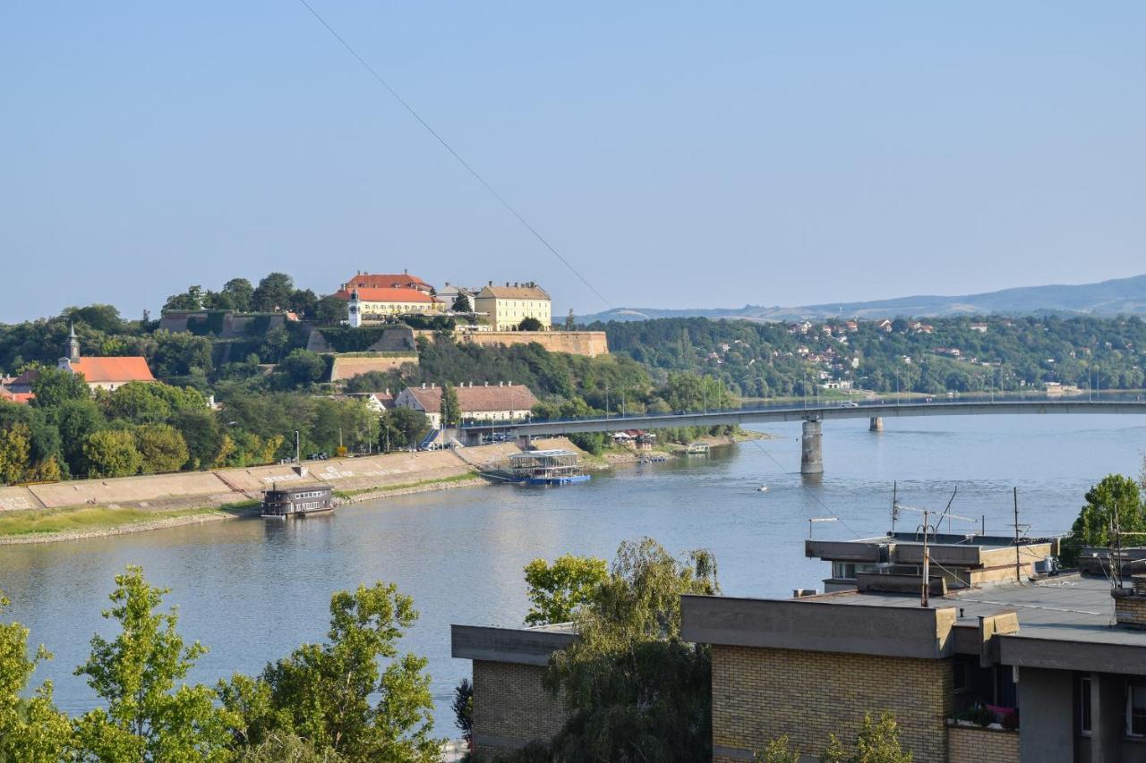 Apartman Bane 021 With A View Novi Sad Ngoại thất bức ảnh